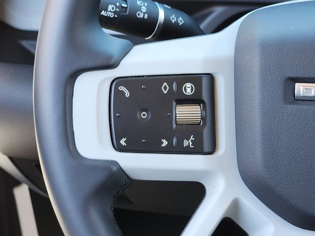 Used 2024 Land Rover Defender 110 S image 27