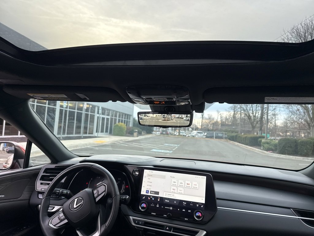 Certified 2024 Lexus RX 350 AWD image 8