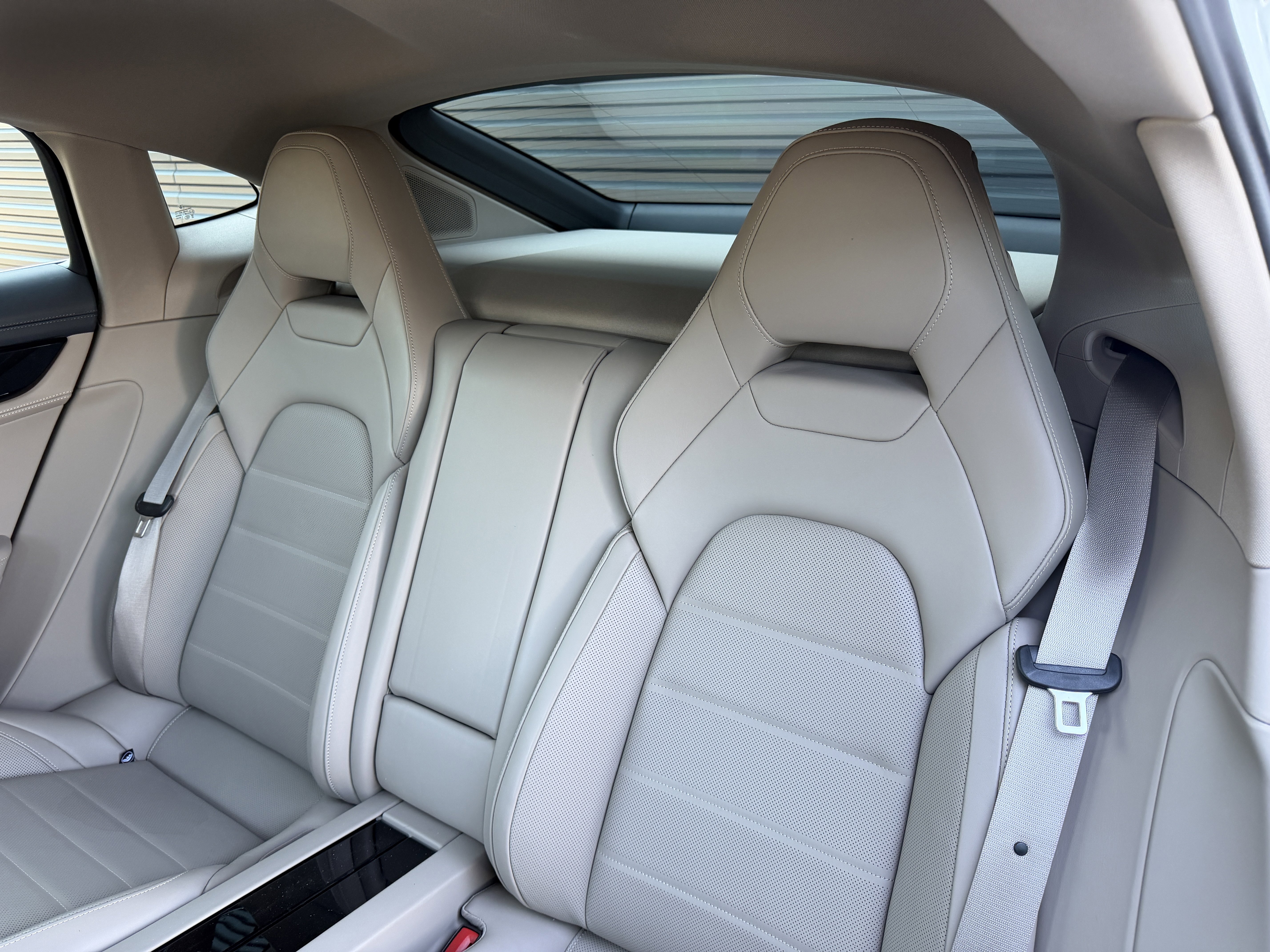 Certified 2024 Porsche Panamera 4 image 16