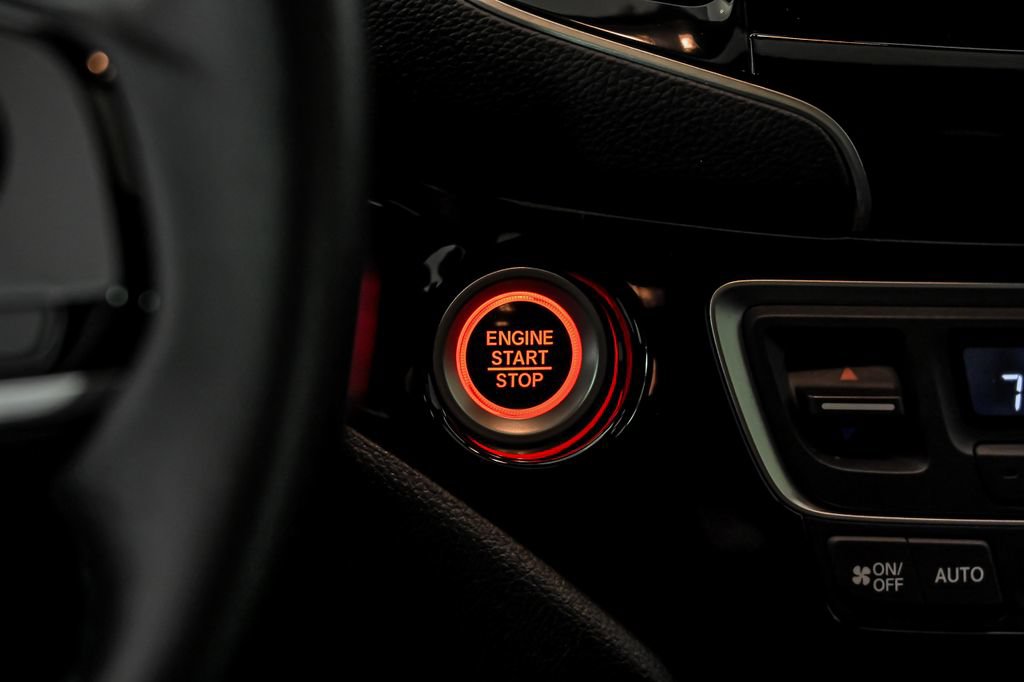 Used 2020 Honda Pilot Touring image 22