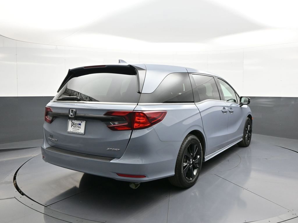 Certified 2024 Honda Odyssey Sport image 6