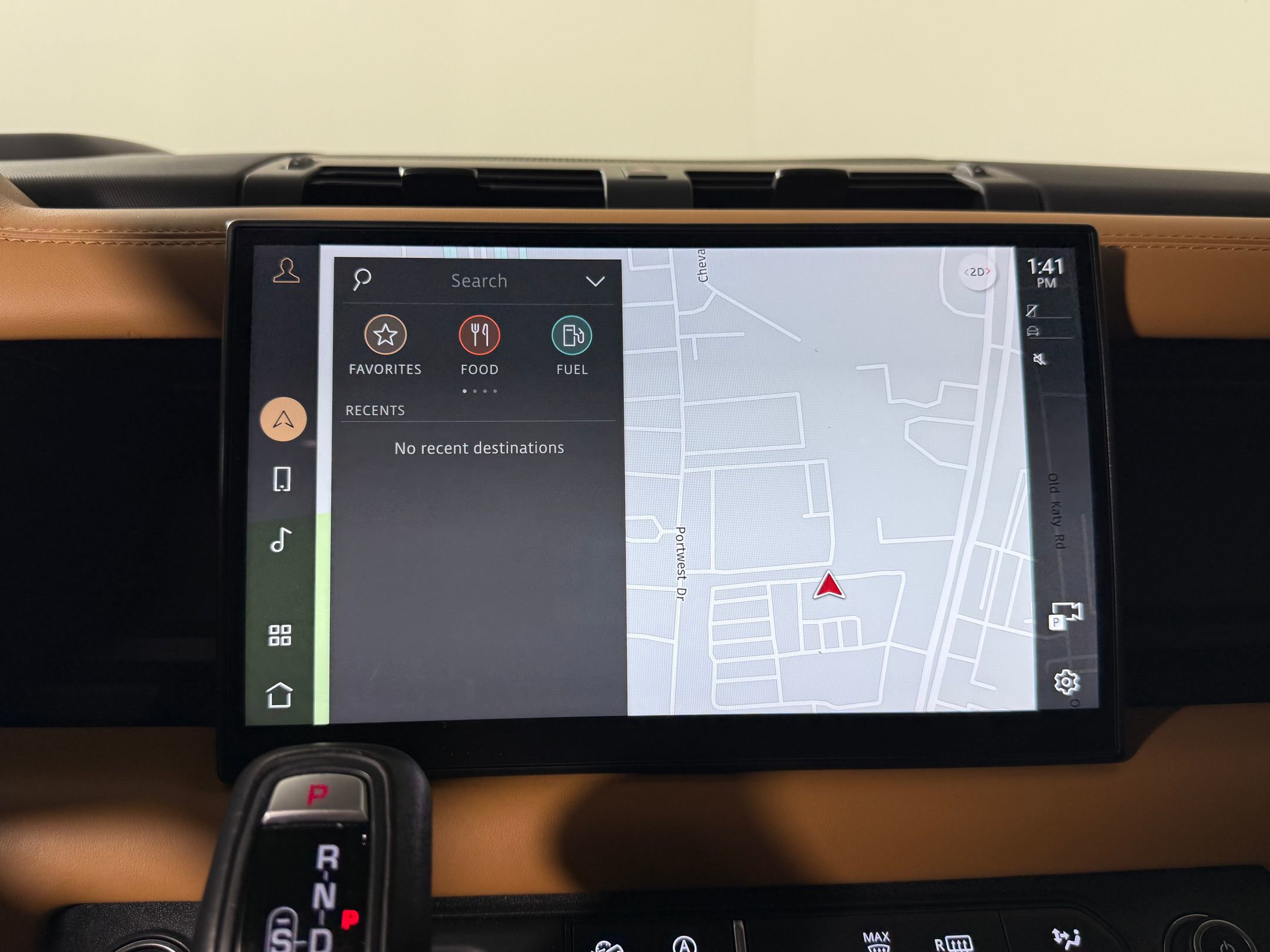 Used 2024 Land Rover Defender 110 X image 25