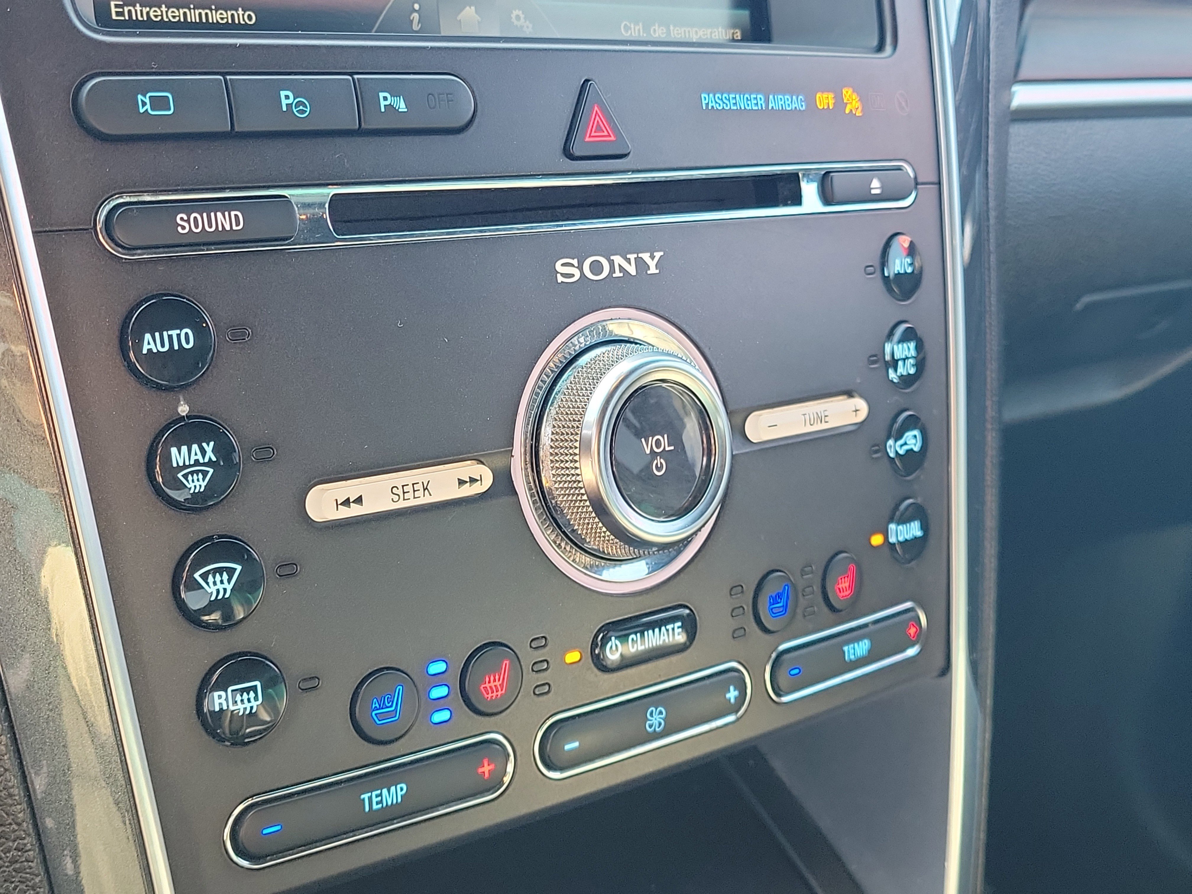 Used 2016 Ford Explorer Limited w/ Equipment Group 301A image 27