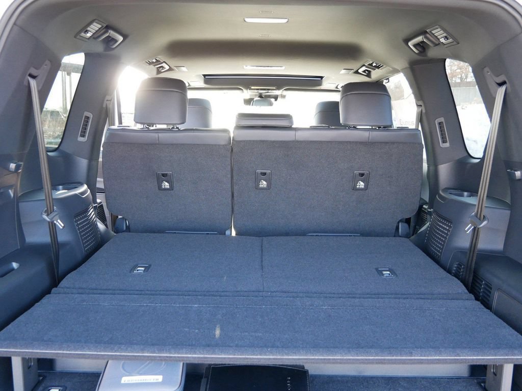 Certified 2026 Lexus LX 700h Luxury w/ Appearance Package AWD/4WD image 12