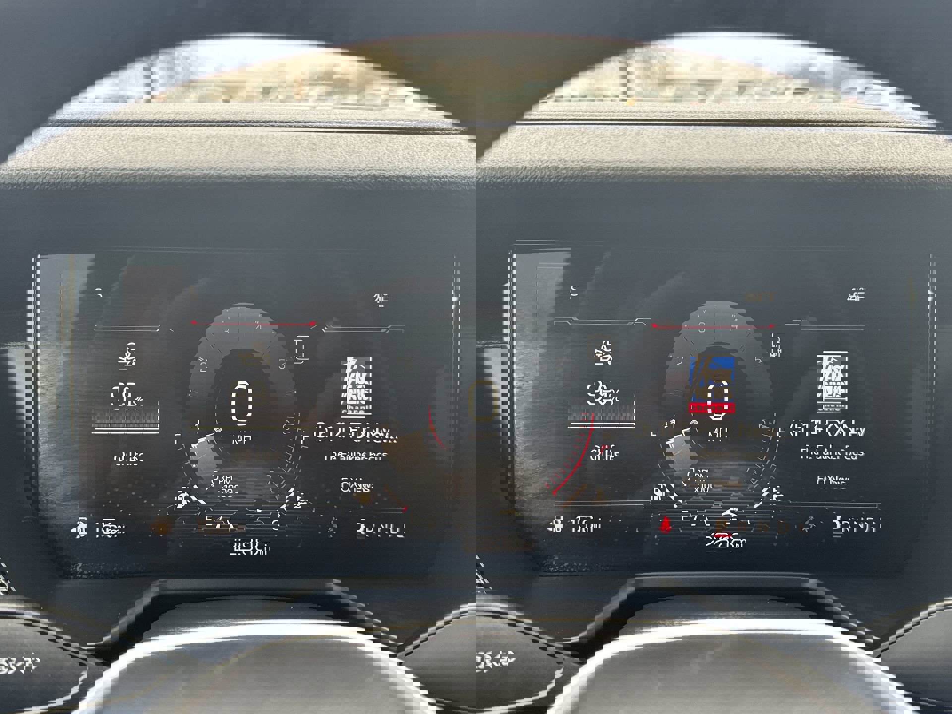 Certified 2025 GMC Acadia Elevation image 11