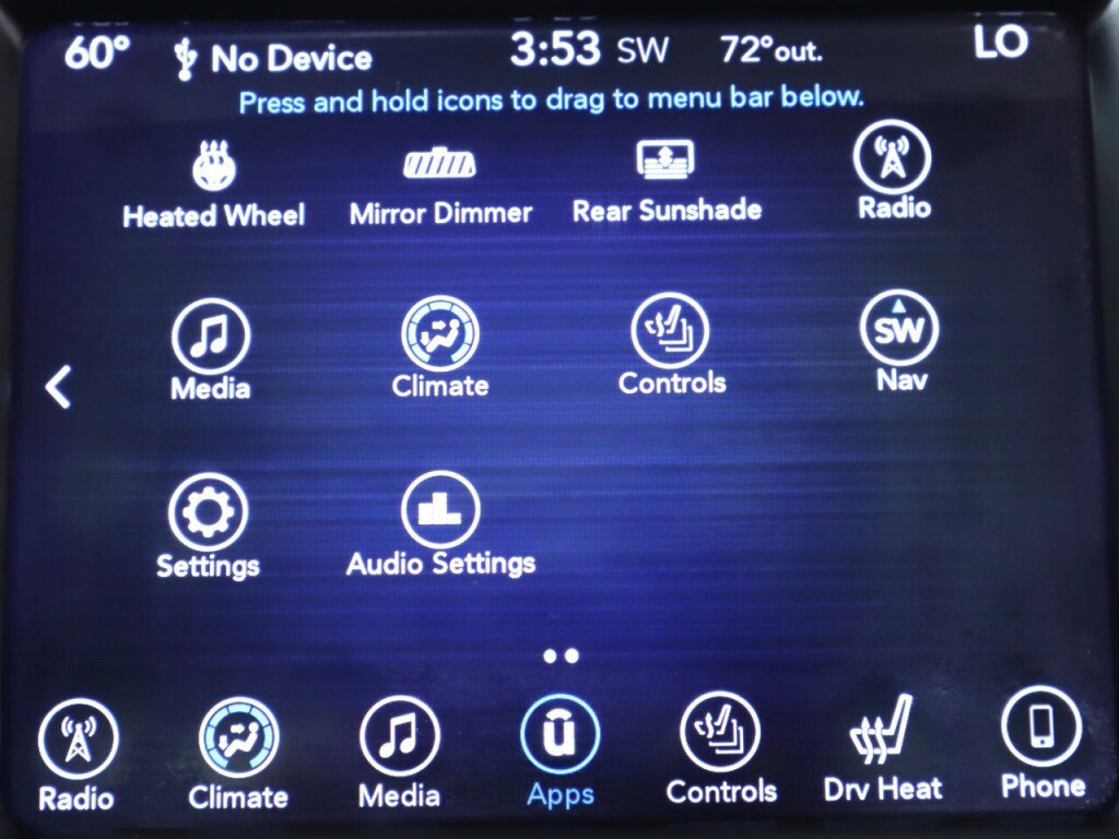 Used 2017 Chrysler 300 C RWD image 20