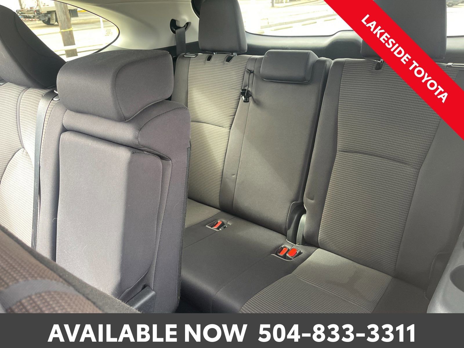 Used 2023 Toyota Highlander L image 17