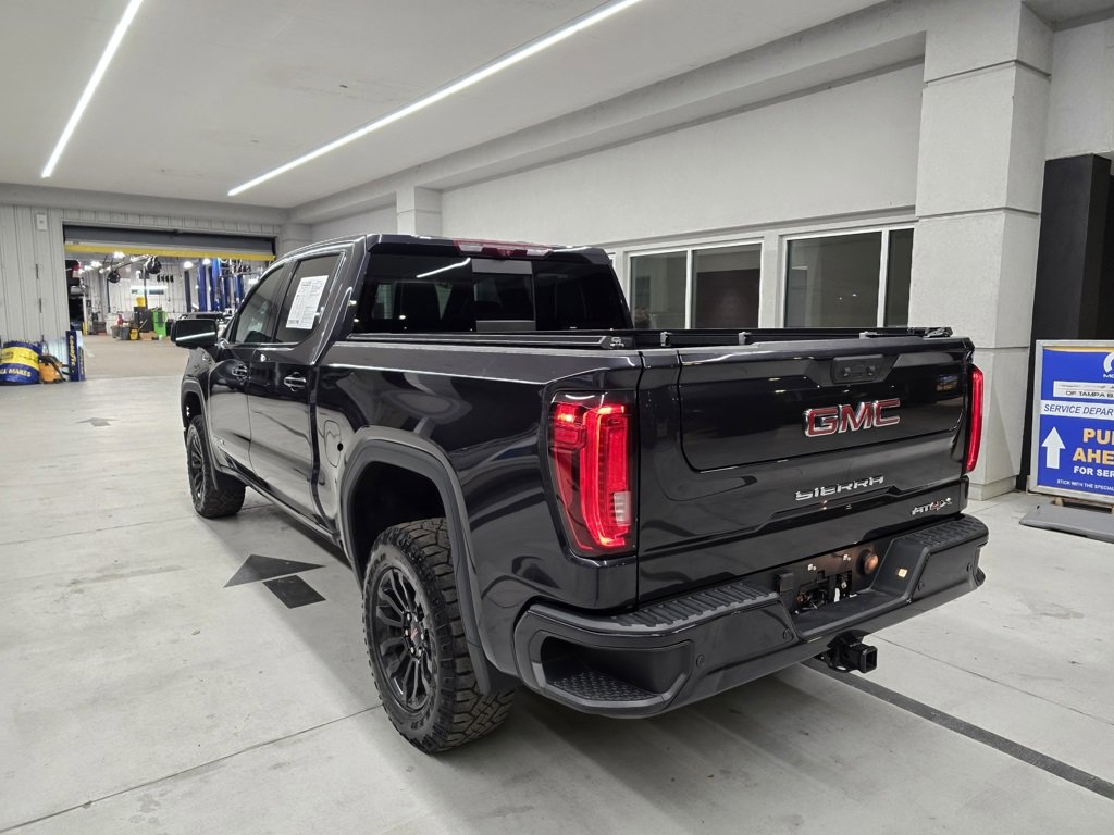 Used 2023 GMC Sierra 1500 AT4X image 4