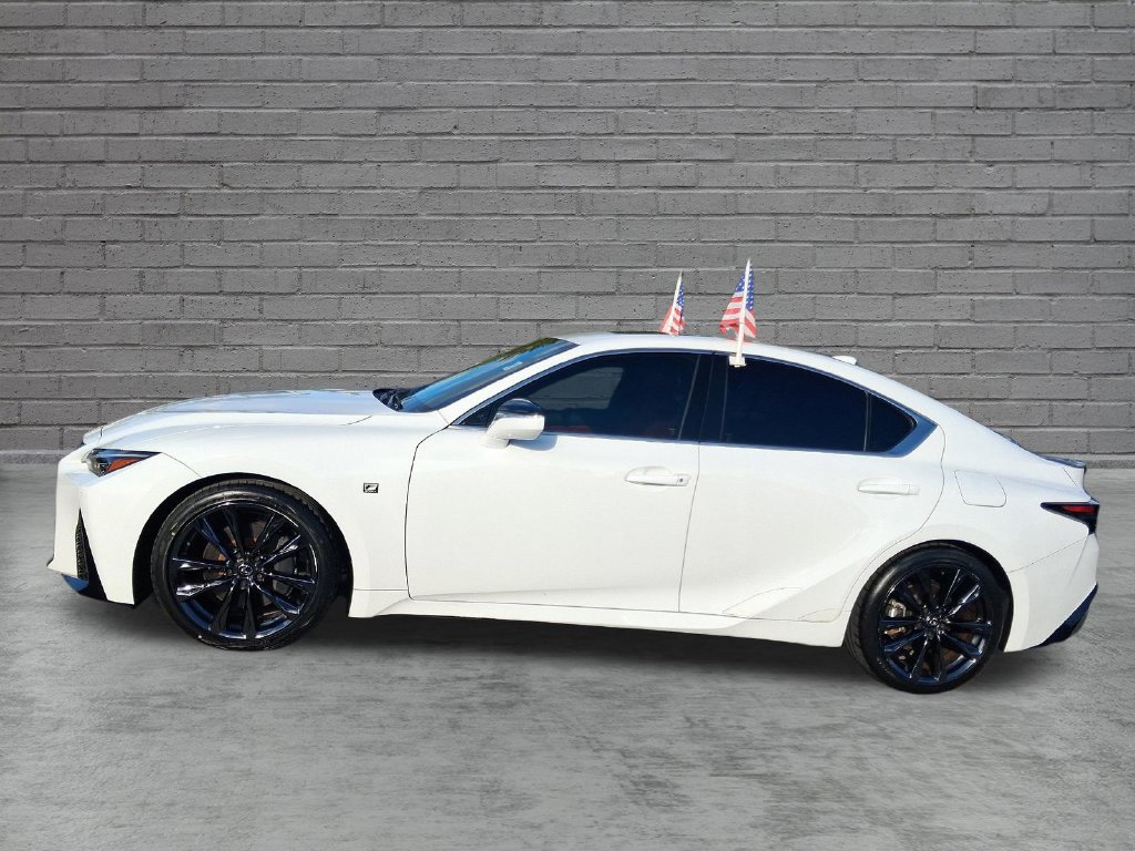 Used 2024 Lexus IS 300 F Sport RWD image 4
