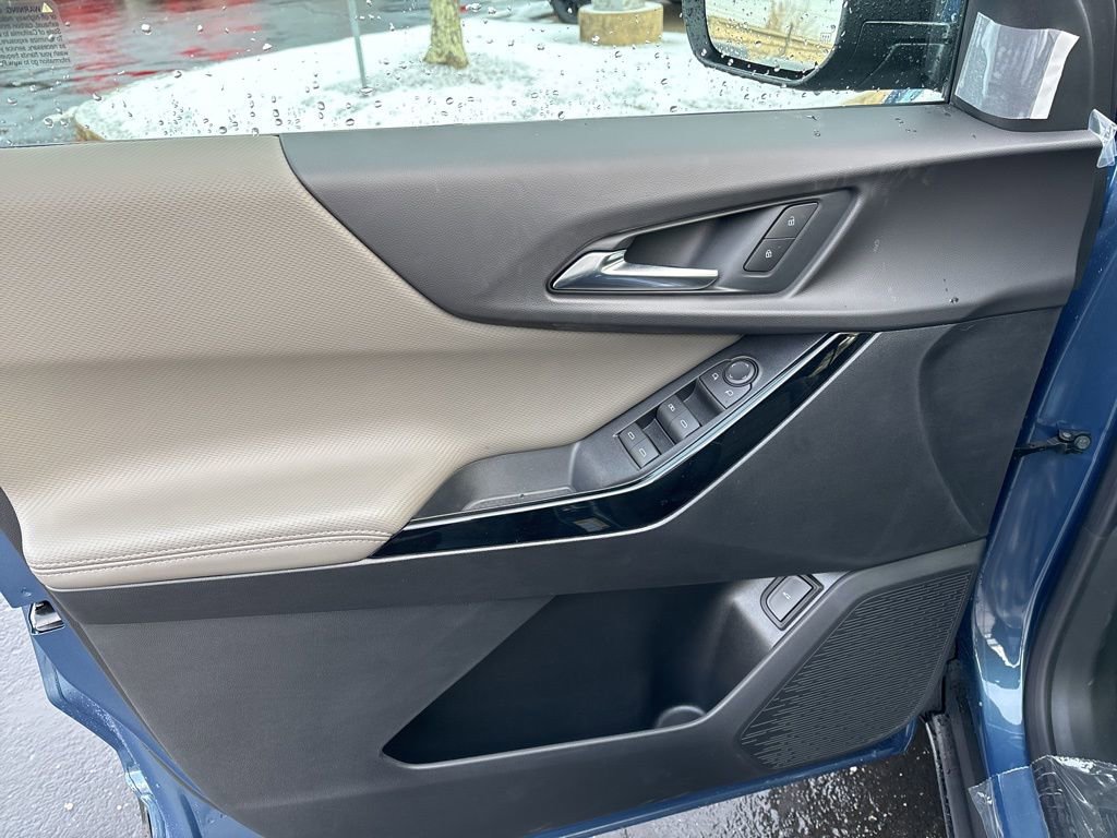 New 2026 Chevrolet Equinox LT w/ Convenience Package II image 20