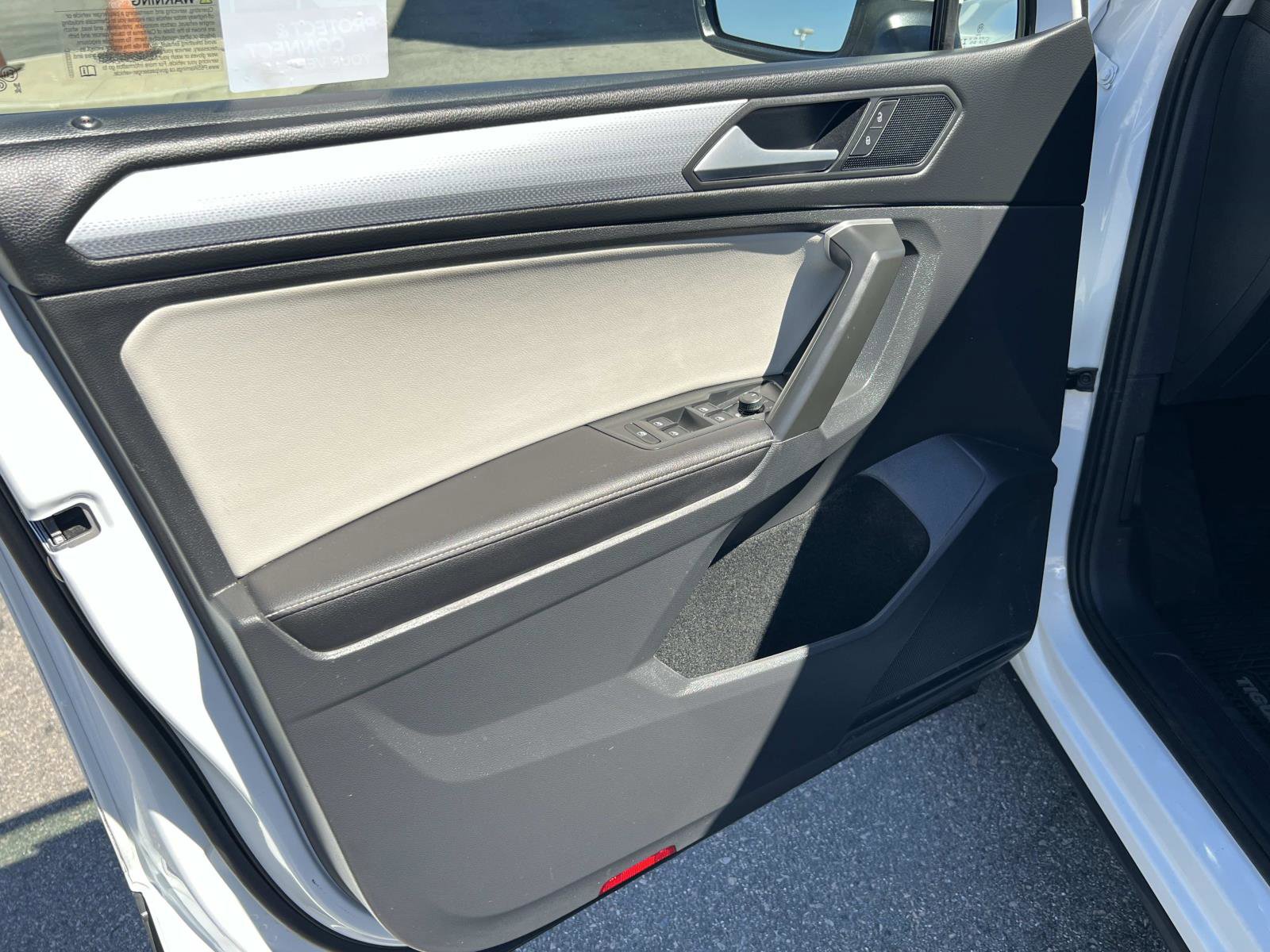 Certified 2024 Volkswagen Tiguan S image 6