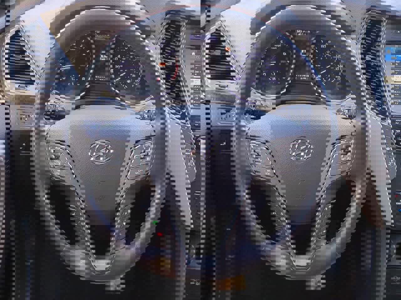 Used 2017 Hyundai Santa Fe Sport w/ 2.4L Tech Package 04 image 23