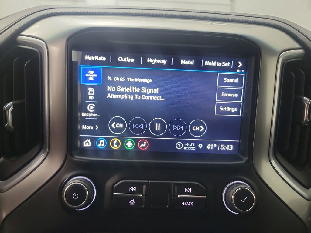 Used 2023 Chevrolet Silverado 3500 LTZ image 21