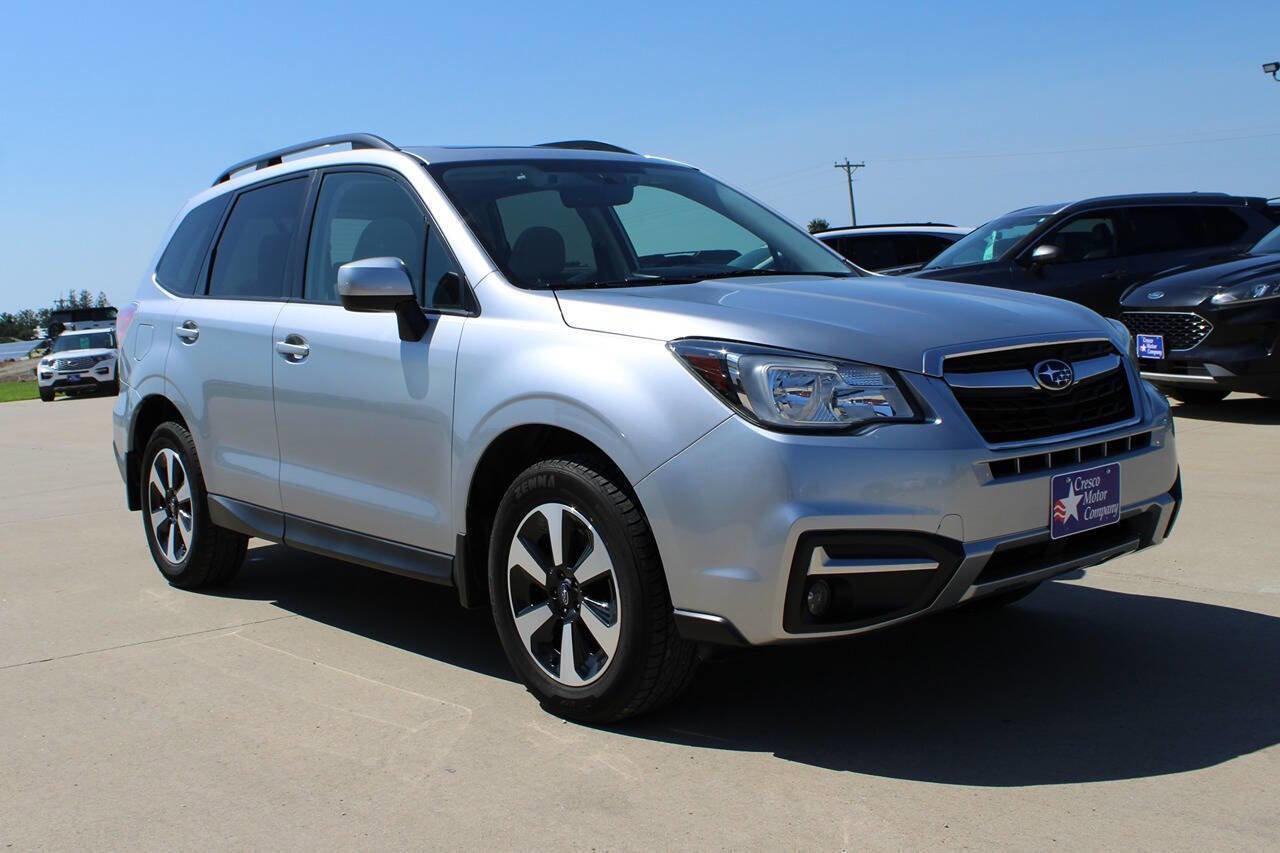 Used 2017 Subaru Forester 2.5i Premium image 3