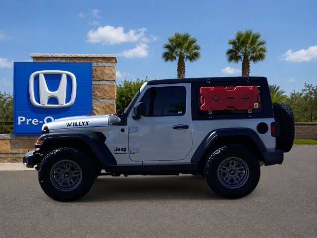 Used 2023 Jeep Wrangler Sport AWD/4WD image 3