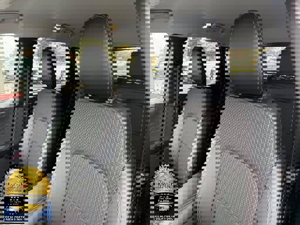 Used 2024 Ford Escape SE image 9