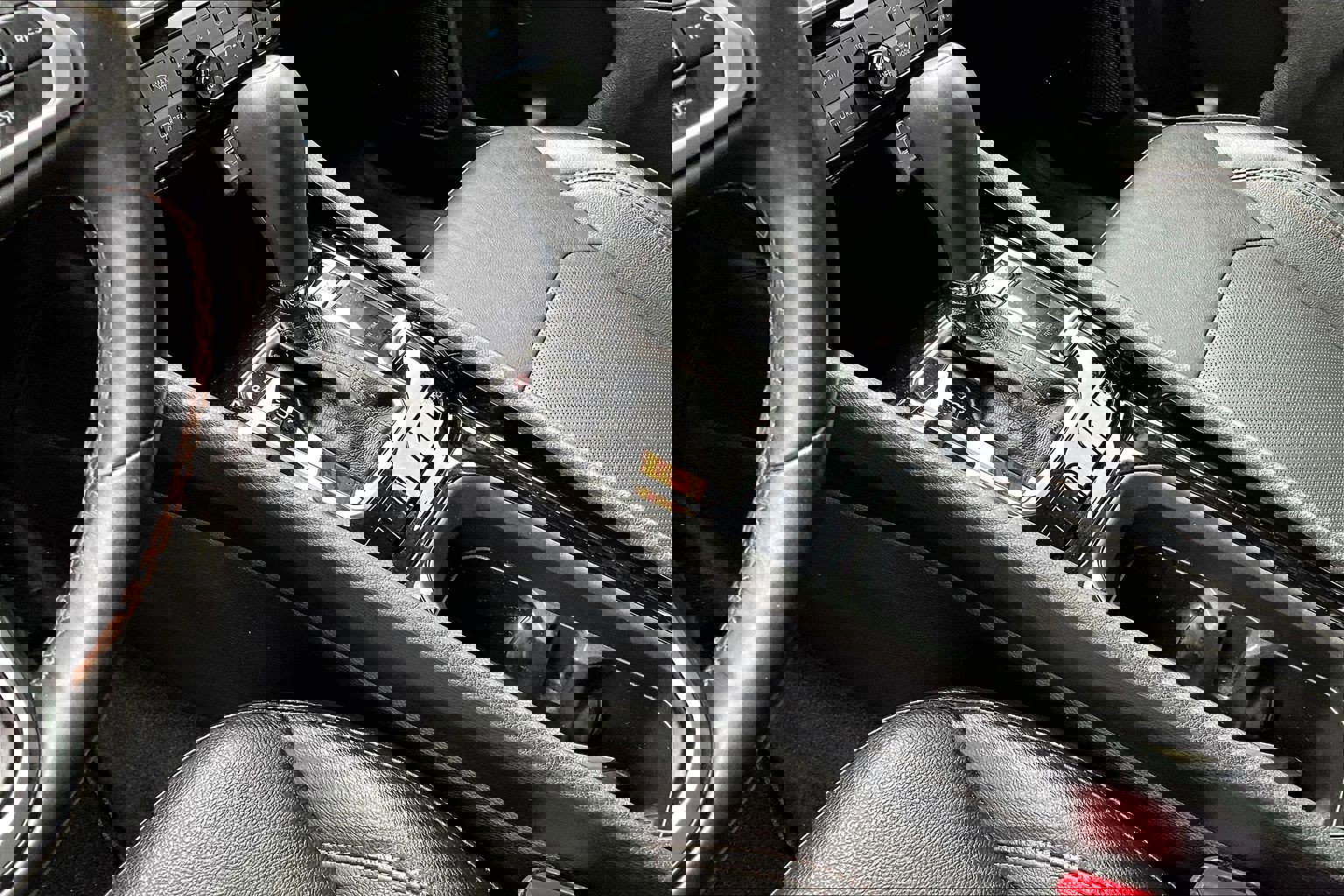 Used 2022 Jeep Compass Limited w/ Sun and Sound Group image 10