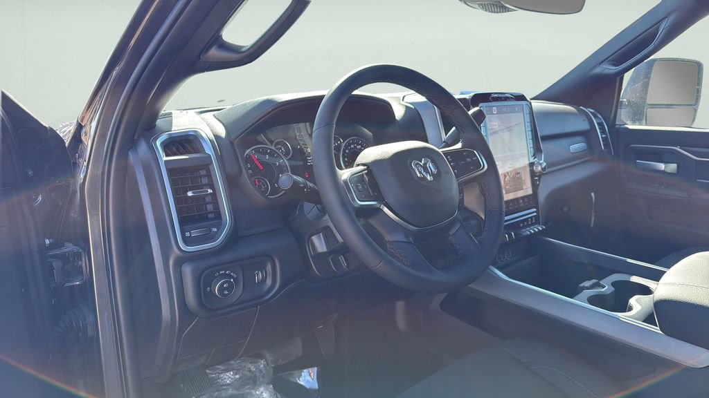 New 2026 RAM 3500 Big Horn AWD/4WD image 22