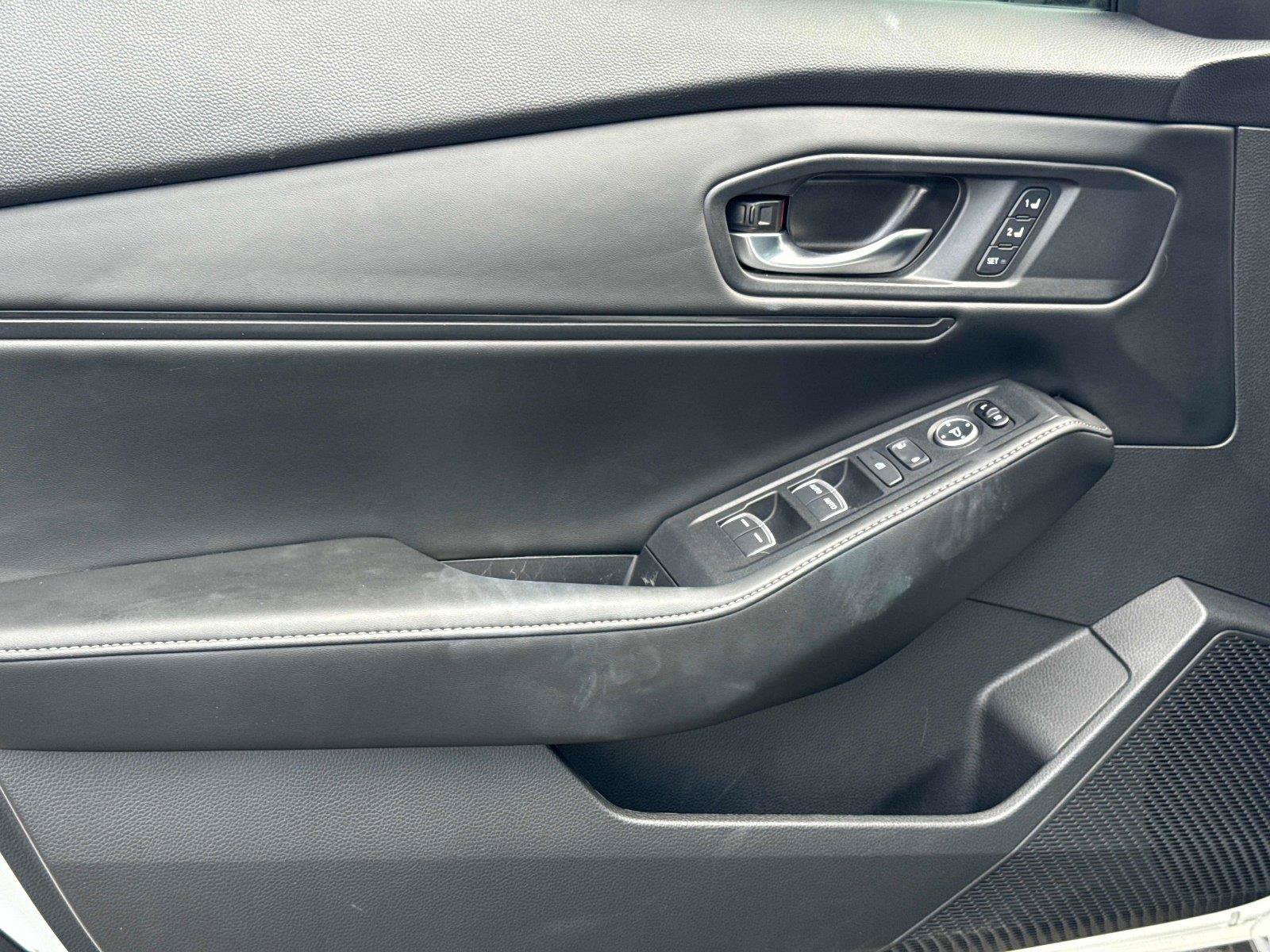 Certified 2023 Honda Accord Sport image 16