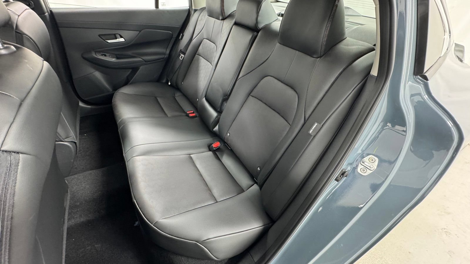 New 2026 Nissan Sentra SR w/ SR Premium Package FWD image 12