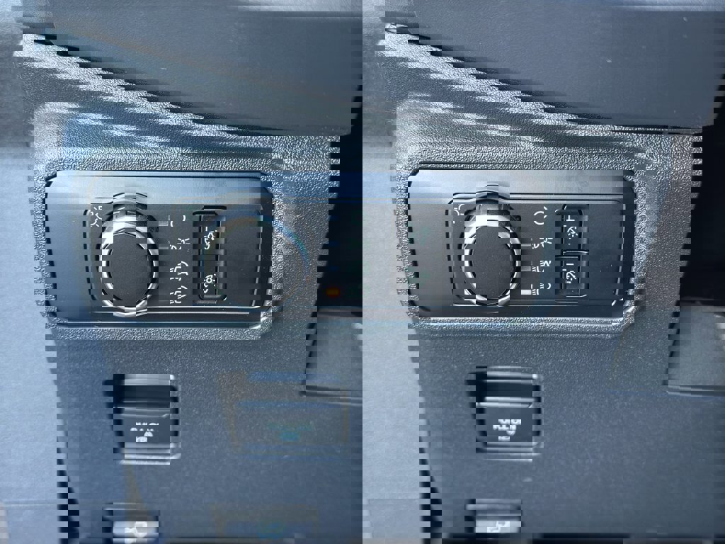 New 2025 Ford Bronco 2-Door w/ Sasquatch Package image 23