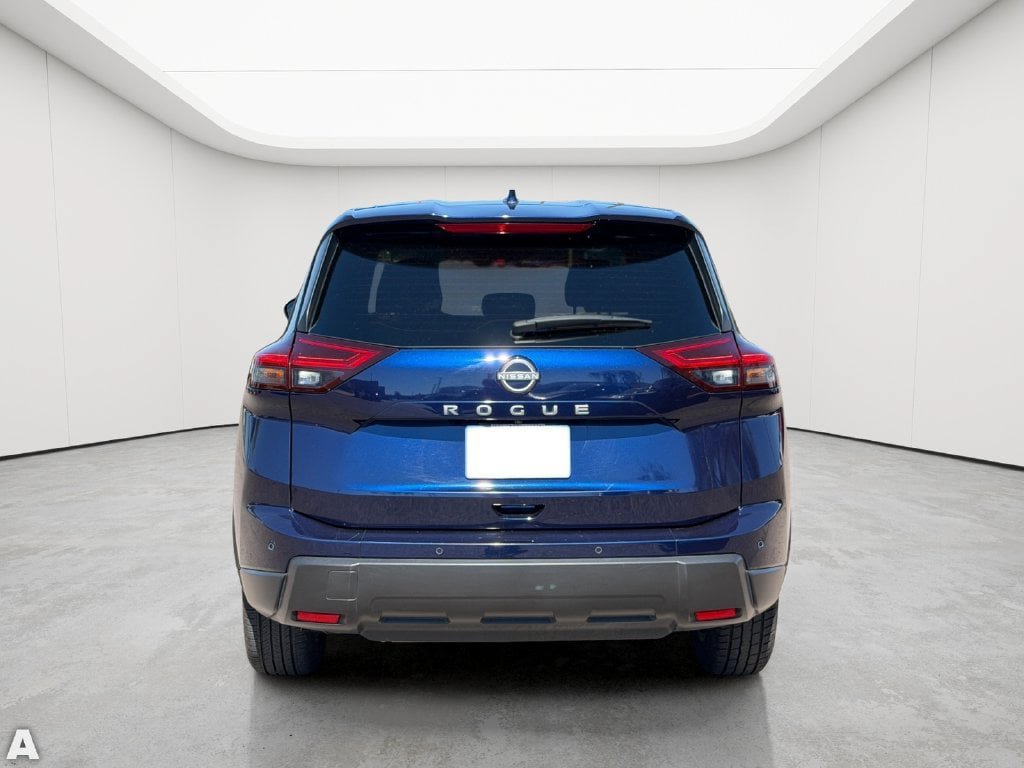 Used 2025 Nissan Rogue SV FWD image 5