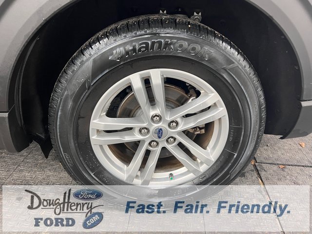 Used 2023 Ford Explorer XLT w/ Equipment Group 202A image 21