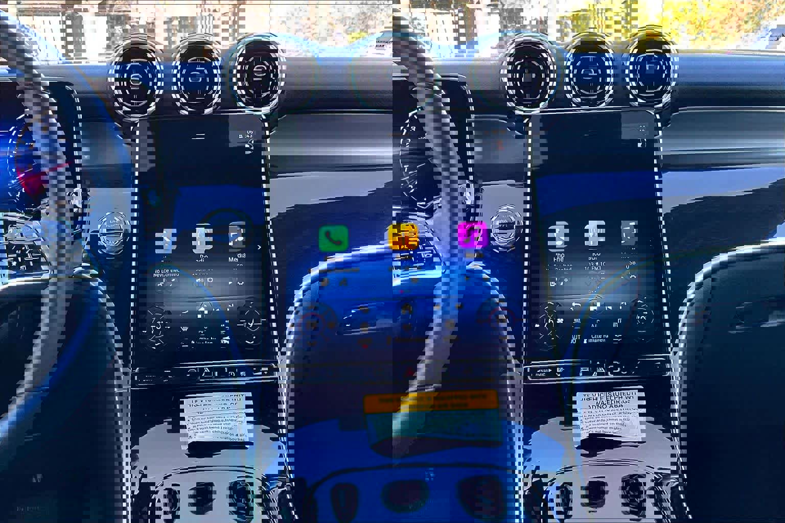 Certified 2025 Mercedes-Benz GLC 300 4MATIC image 6