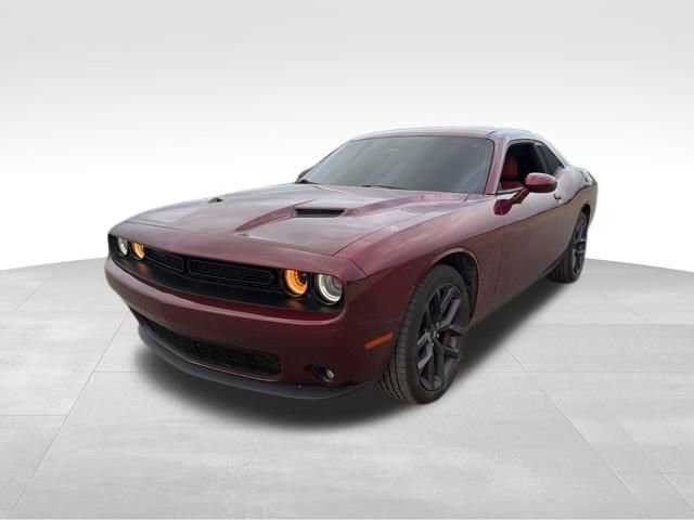 Used 2021 Dodge Challenger SXT w/ Blacktop Package RWD image 7