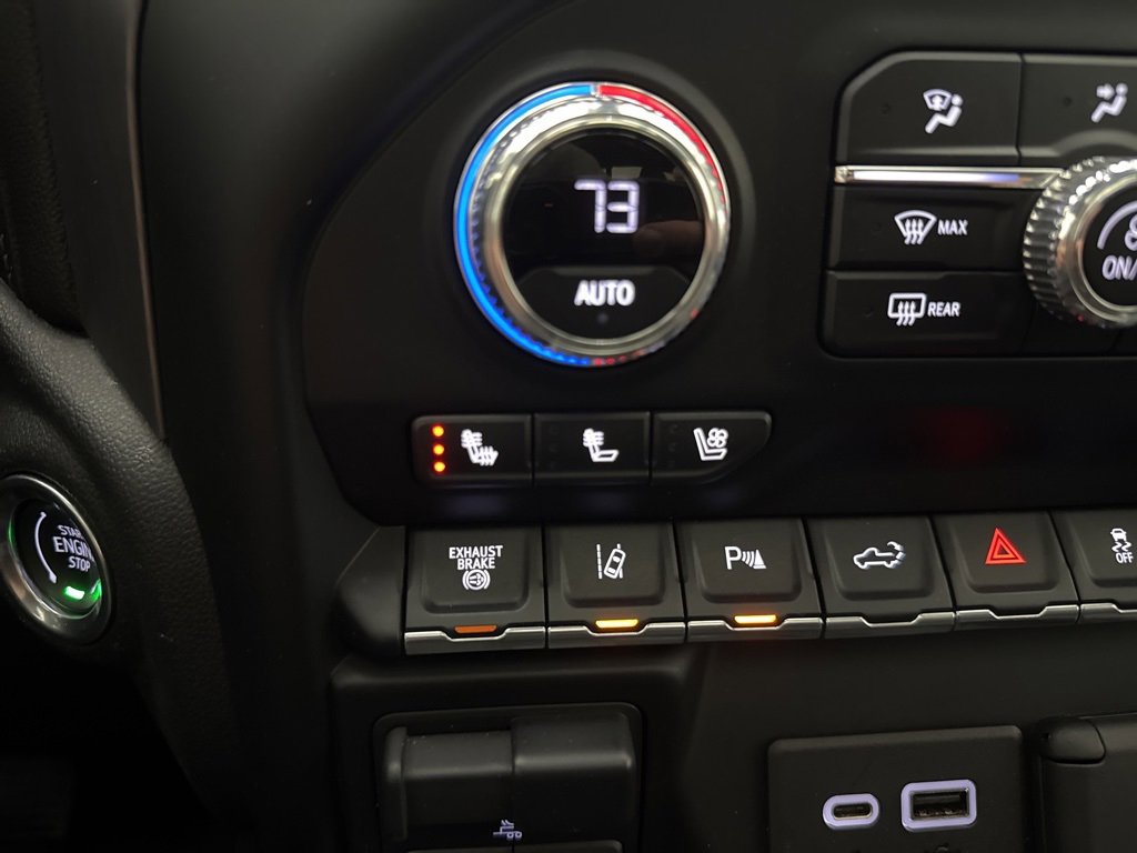 Used 2020 GMC Sierra 3500 Denali w/ Denali Ultimate Package image 49