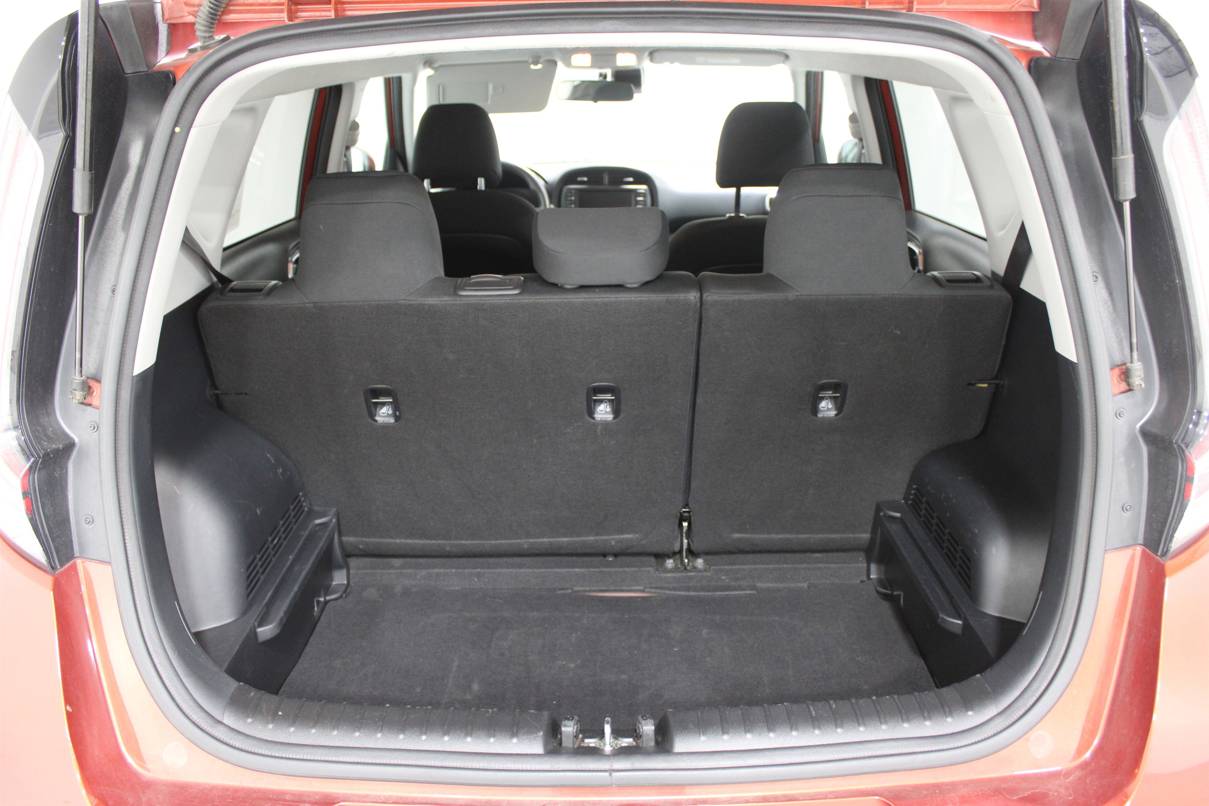 Used 2024 Kia Soul LX w/ Option Group 015 image 22