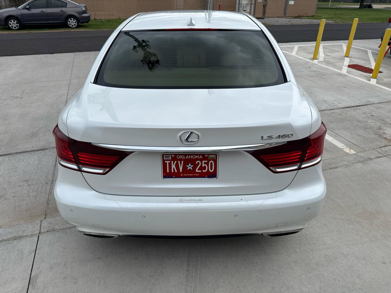 Used 2013 Lexus LS 460 w/ Comfort Pkg RWD image 13