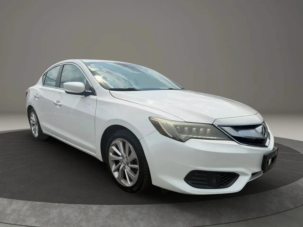Used 2016 Acura ILX w/ Technology Plus Package FWD image 3