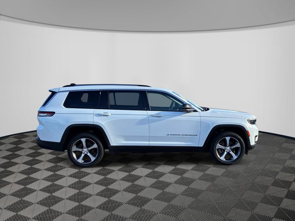 Used 2023 Jeep Grand Cherokee L Limited AWD/4WD image 8