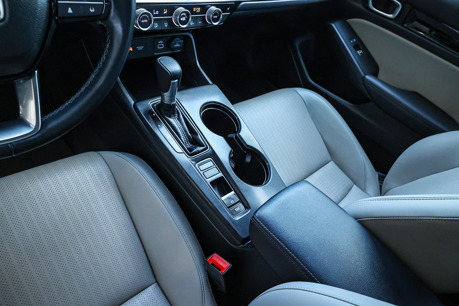 Used 2024 Honda Civic EX-L image 27