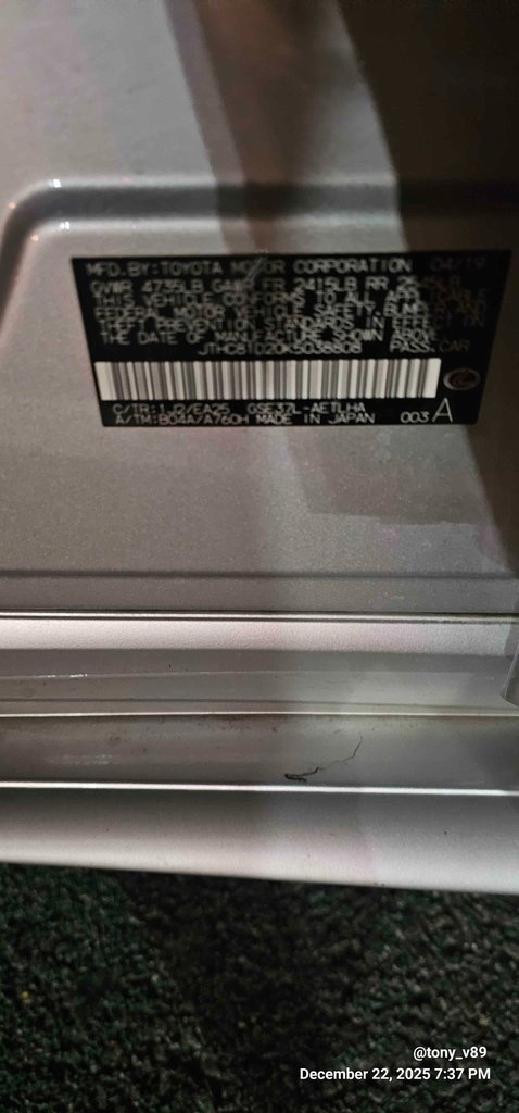 Used 2019 Lexus IS 300 F Sport w/ F Sport Package image 8