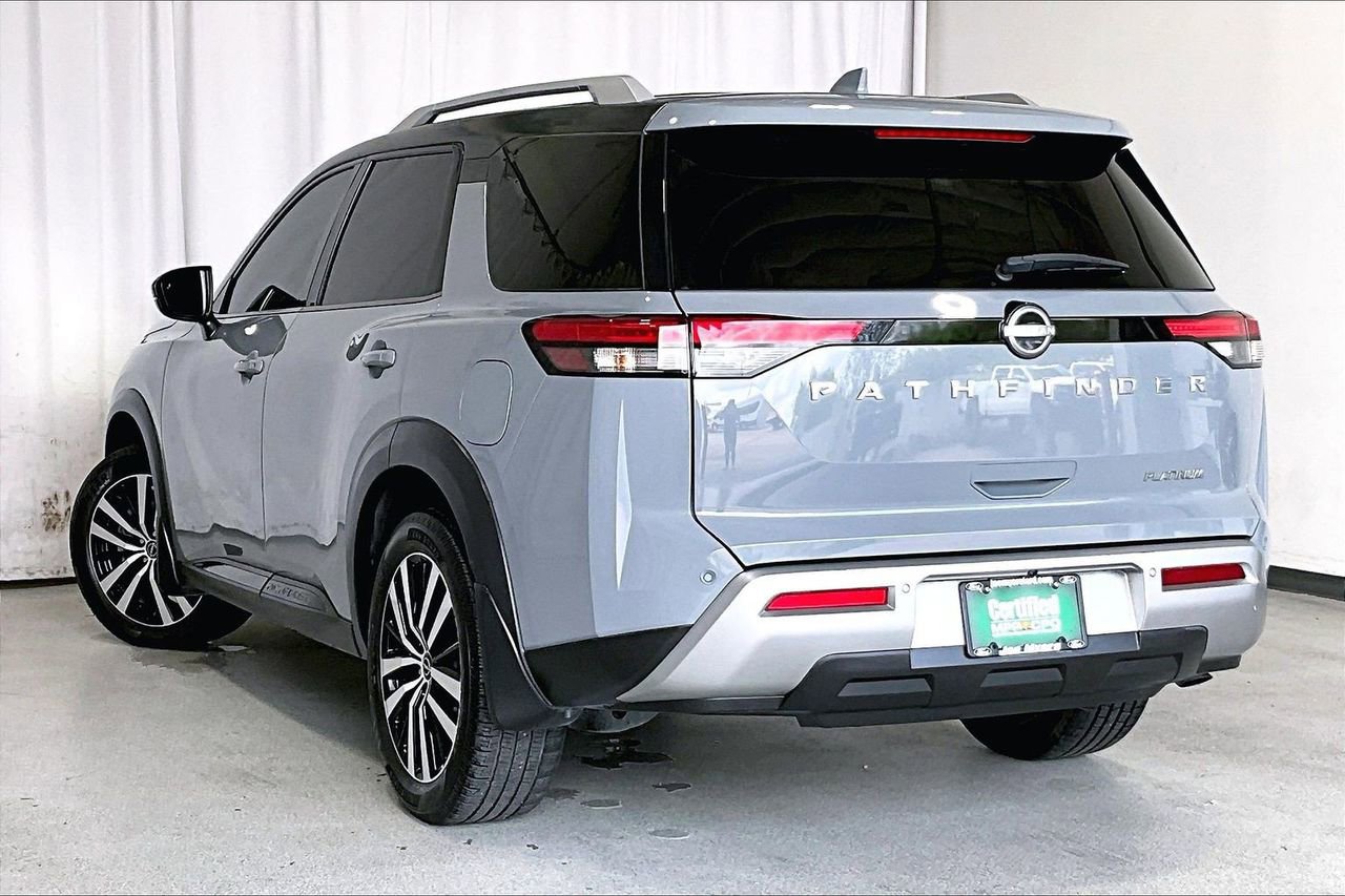 Used 2023 Nissan Pathfinder Platinum w/ Cargo Package FWD image 10