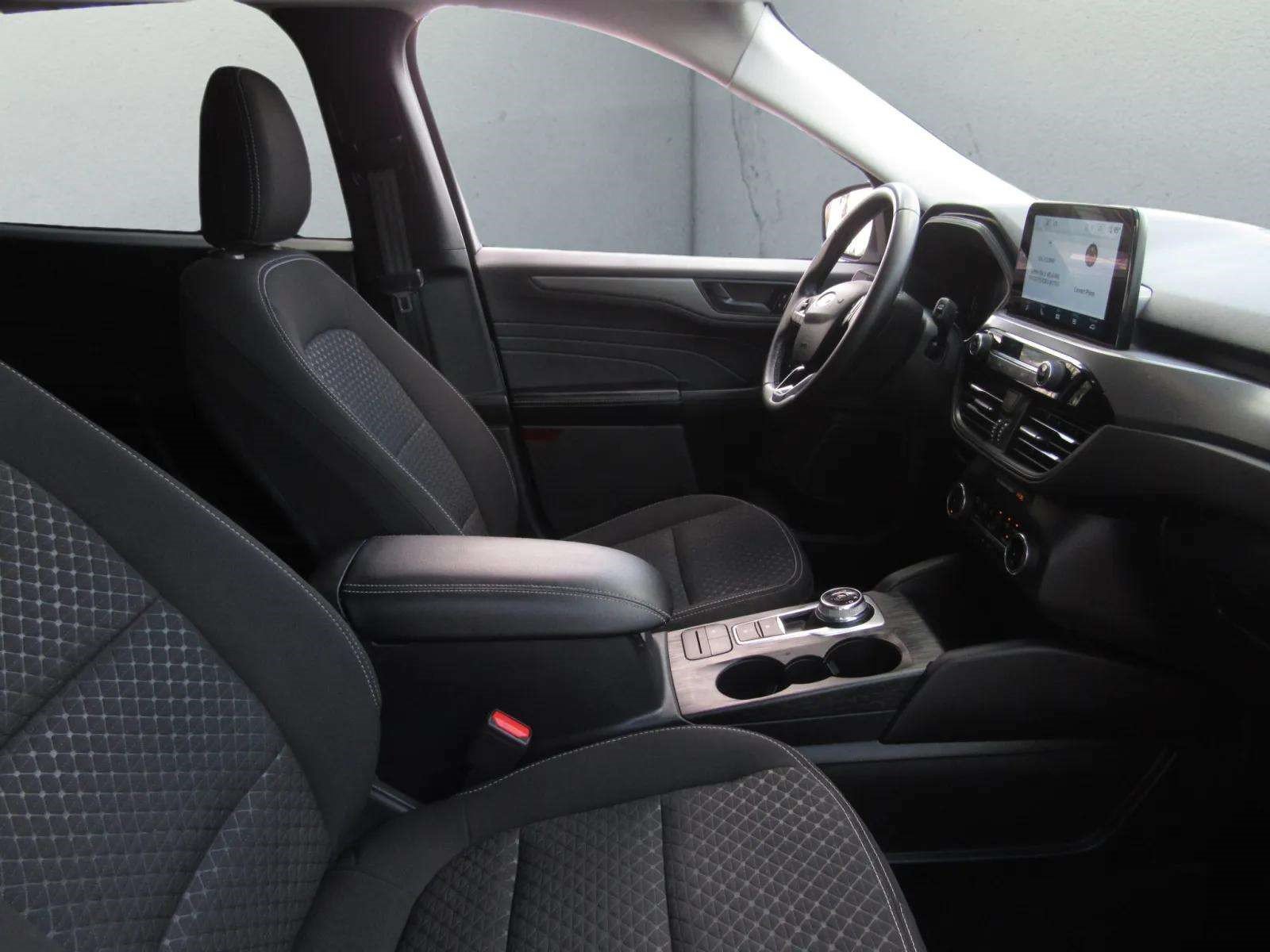 Used 2023 Ford Escape Active FWD image 8