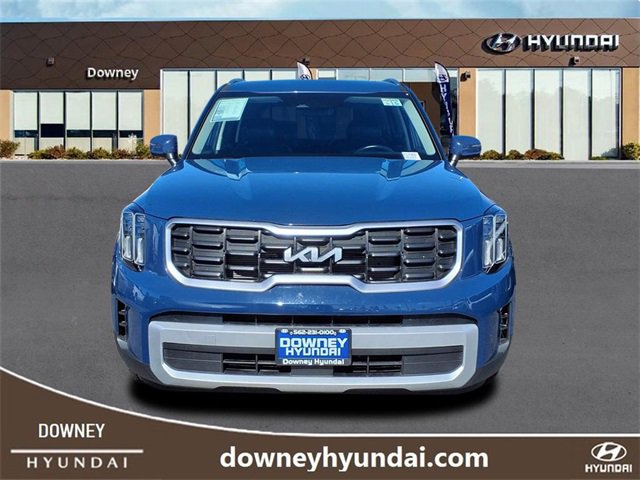 Used 2025 Kia Telluride S image 2