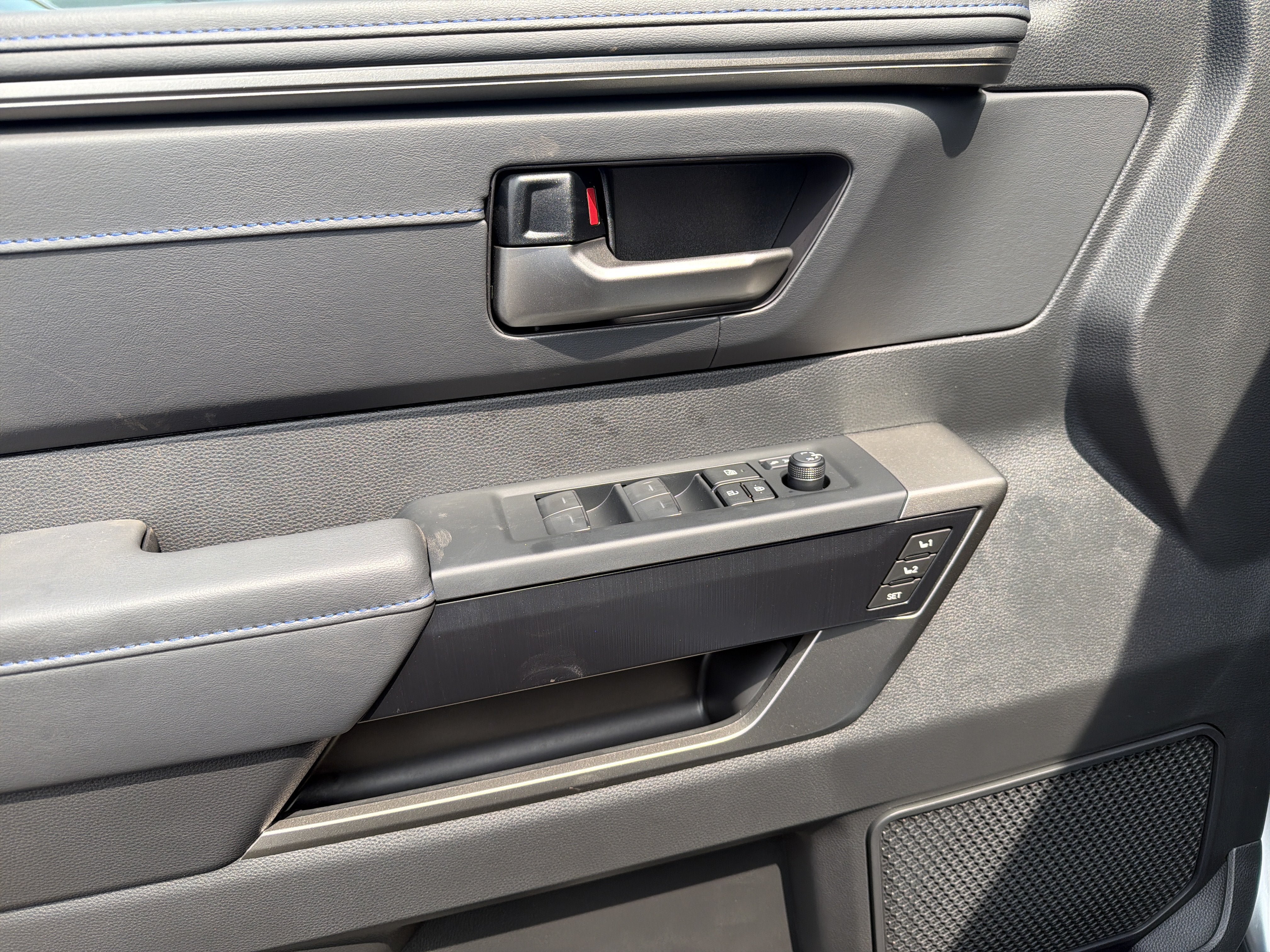New 2026 Toyota Sequoia Platinum AWD/4WD image 11