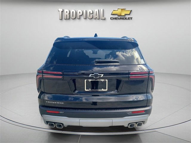 New 2026 Chevrolet Traverse LT image 3