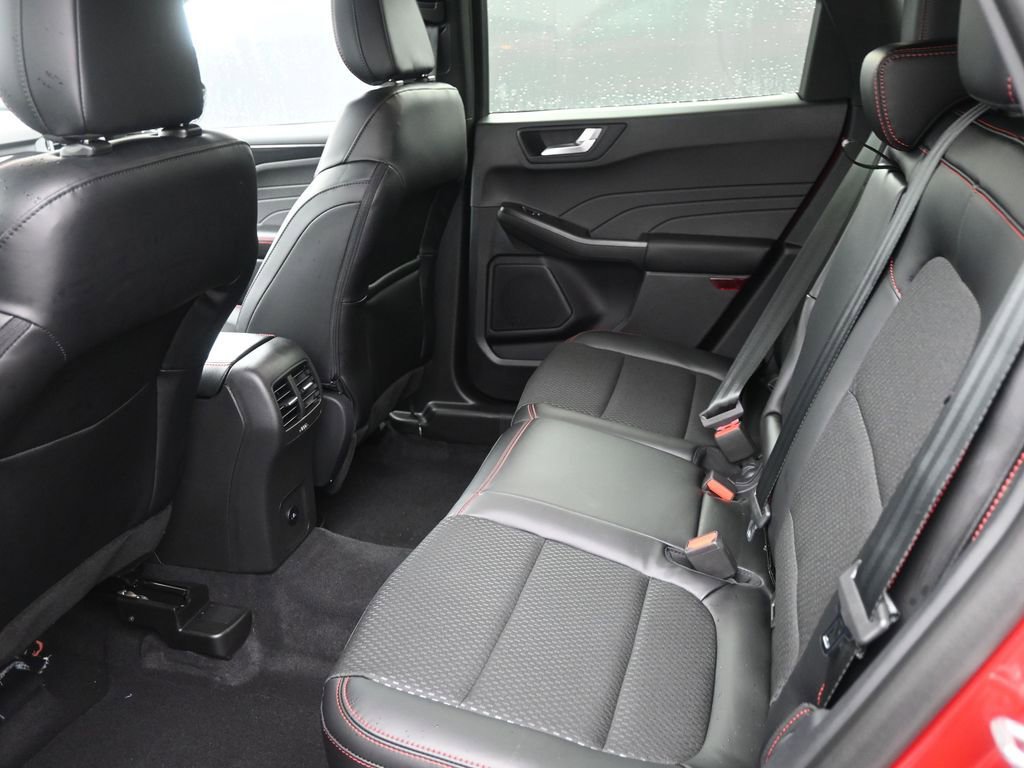 New 2026 Ford Escape ST-Line Select w/ Equipment Group 401A image 33