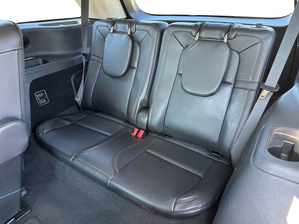 Used 2023 Lincoln Aviator Reserve image 11