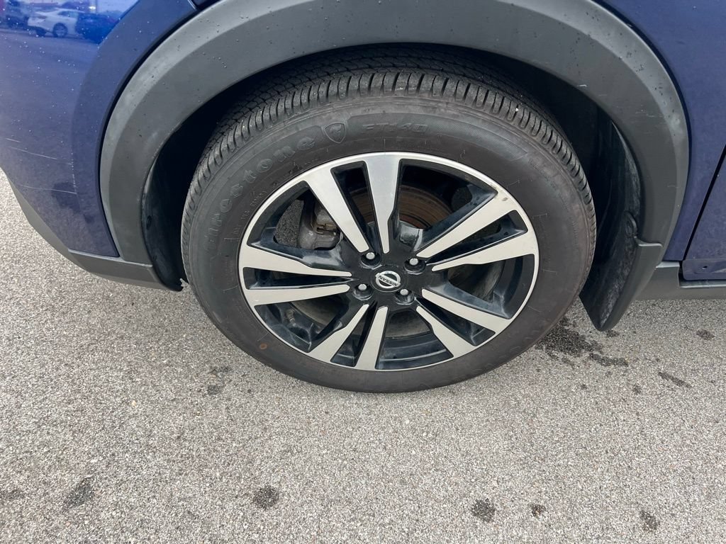 Used 2019 Nissan Kicks SV FWD image 12