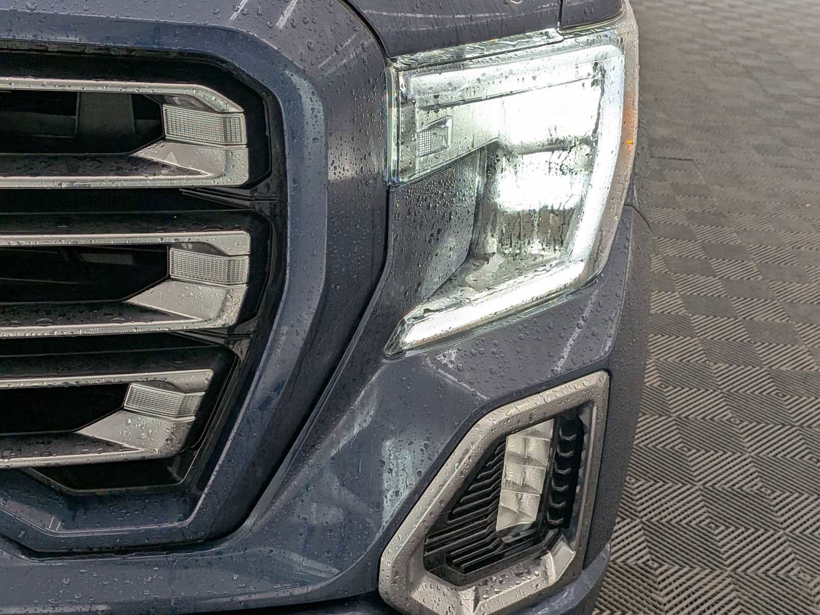 Used 2020 GMC Sierra 1500 AT4 w/ AT4 Premium Package image 10