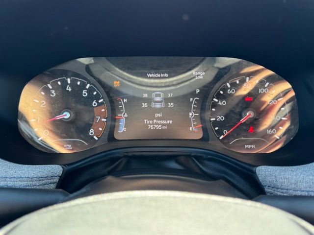 Used 2023 Jeep Compass Sport AWD/4WD image 15