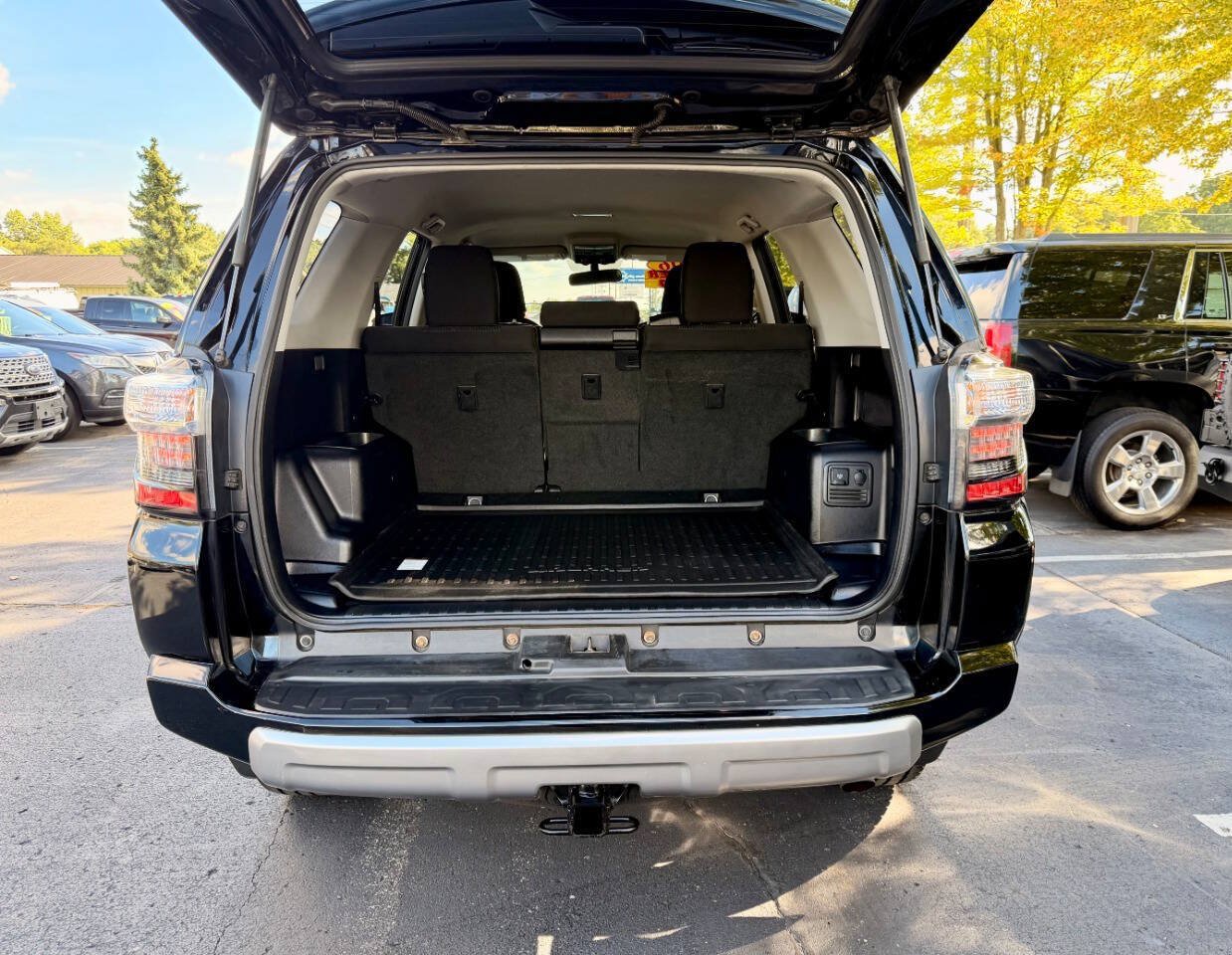 Used 2016 Toyota 4Runner Trail AWD/4WD image 19