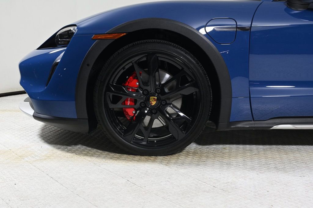 Certified 2023 Porsche Taycan 4S image 26