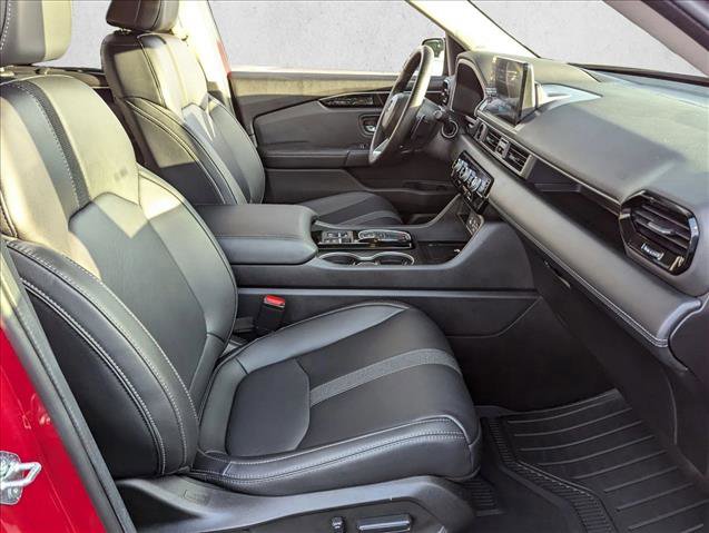 Used 2024 Honda Pilot Touring image 22