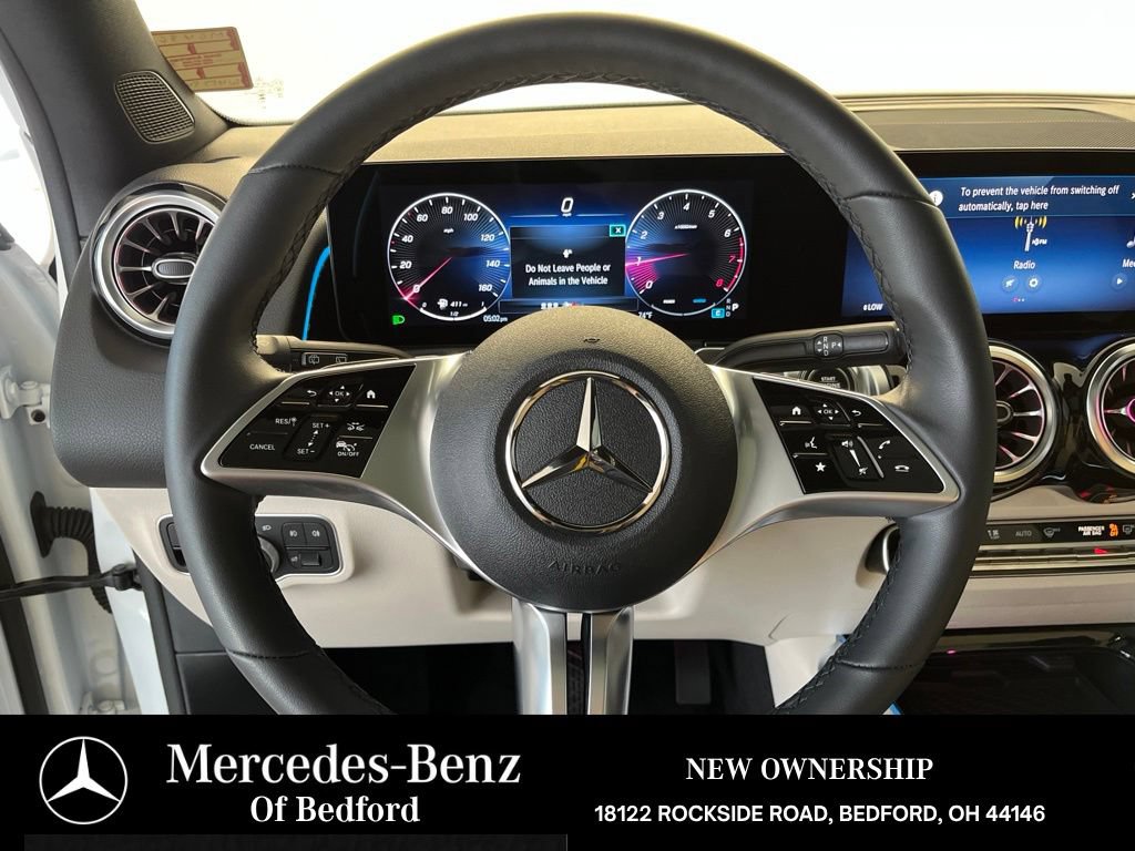 Used 2026 Mercedes-Benz GLB 250 4MATIC image 25